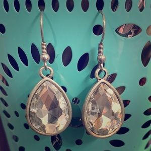 Premier Designs Liz Earrings